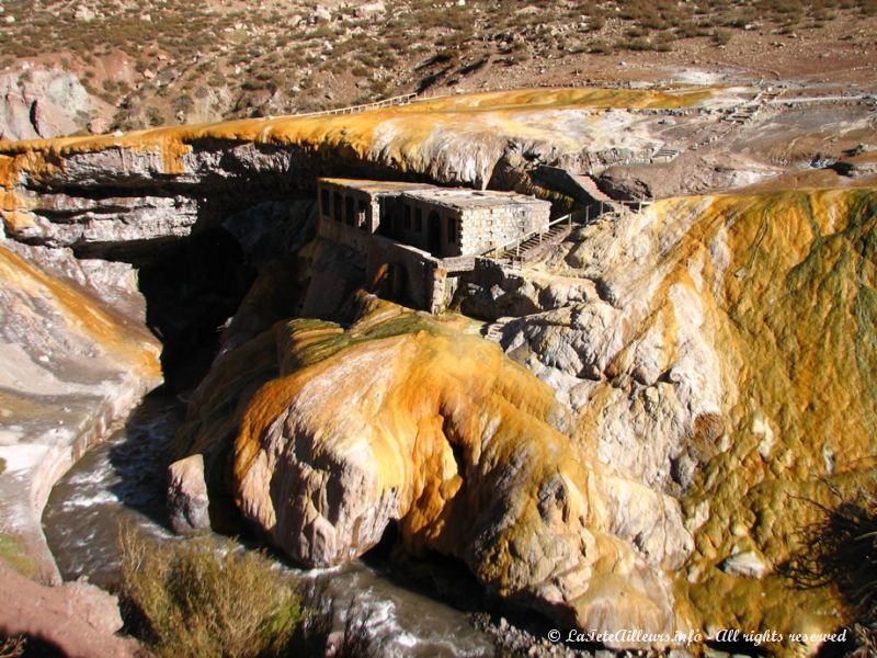 Le pont des Incas, une arche de sel partiellement artificielle