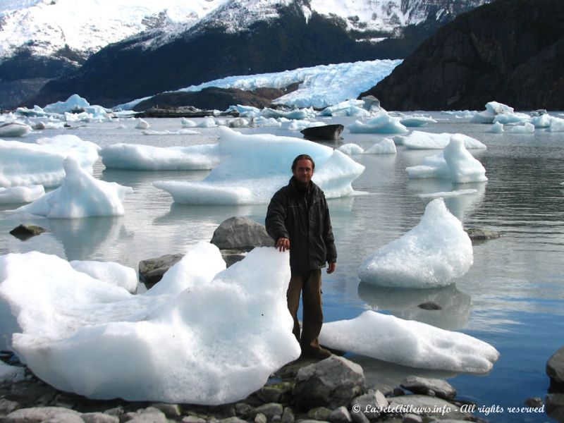 Oliv à la rencontre des glaciers échoués !