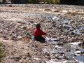 Lavage de linge dans la rivière