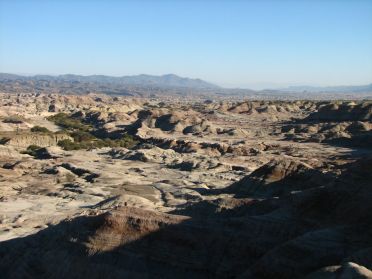 Le parc est &eacute;galement appel&eacute; vall&eacute;e de la Lune