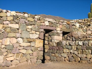 Et oui, toujours des pierres color&eacute;es !