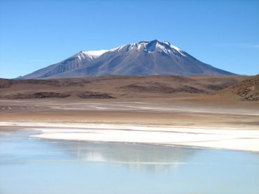 La lagune Honda, aux pieds des volcans