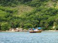 Un bateau typique dans l'enseada das Palmas