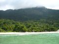 La plage de Demo Aventureiro fait partie d'une réserve biologique