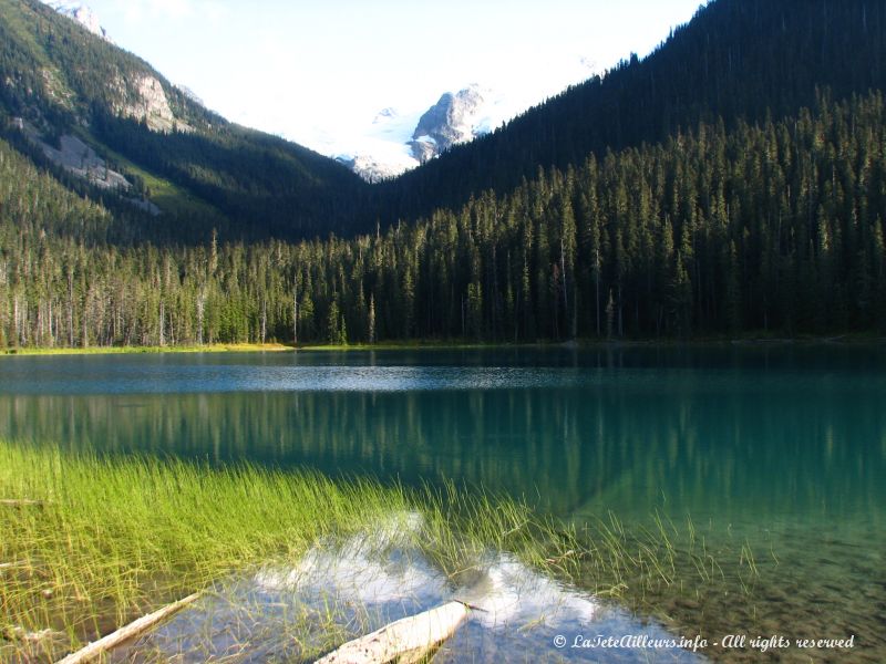 Un lac de montagne