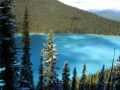 Le lac Louise est d'un bleu emeraude impressionnant