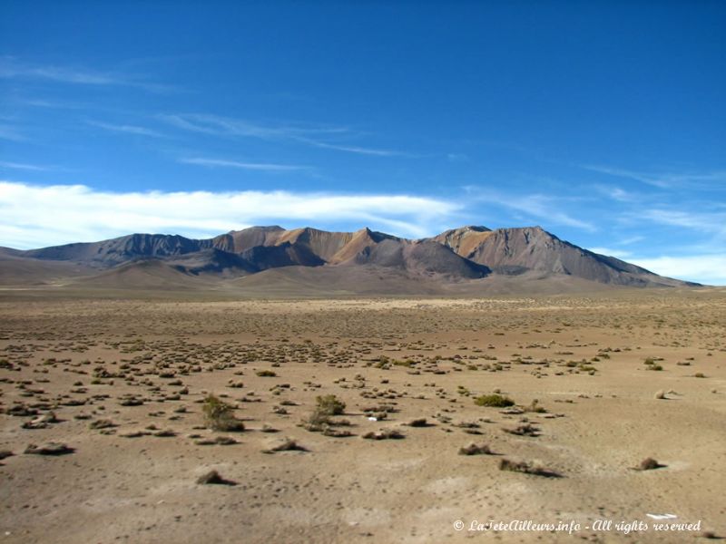 Paysages montagneux sur la route du Parc National Lauca