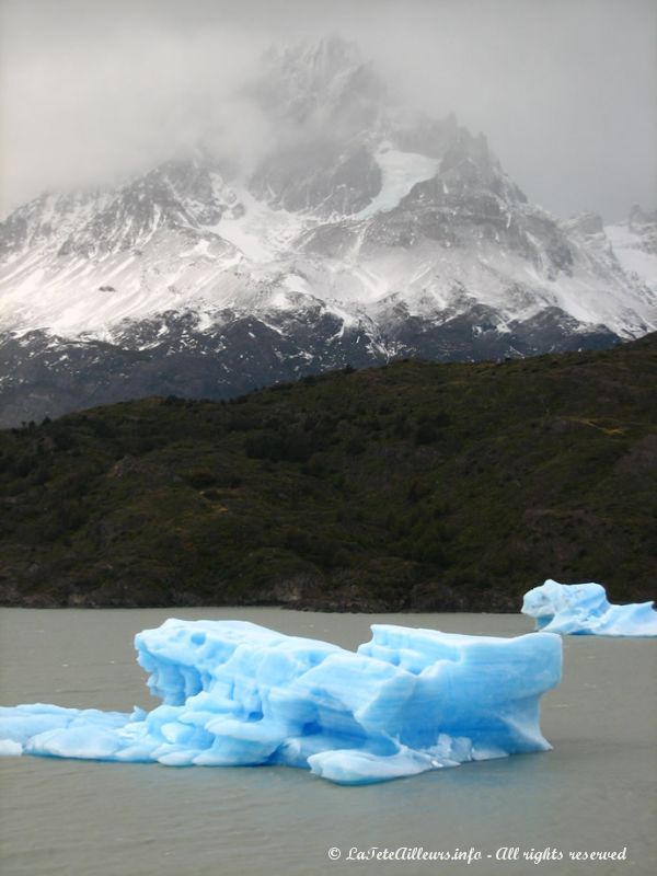 Quelques icebergs échoués