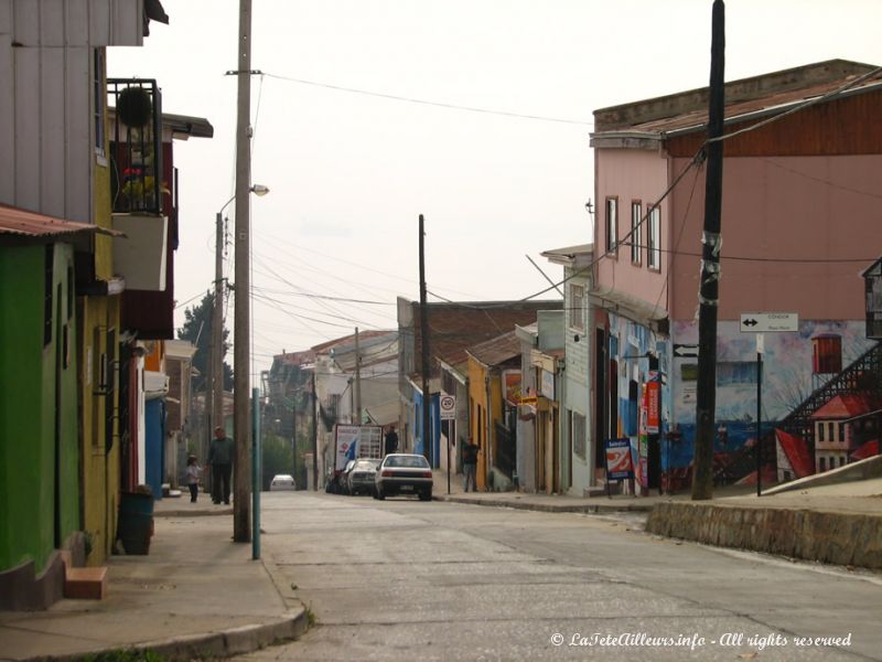 Ruelles typiques de la ville haute de Valparaíso