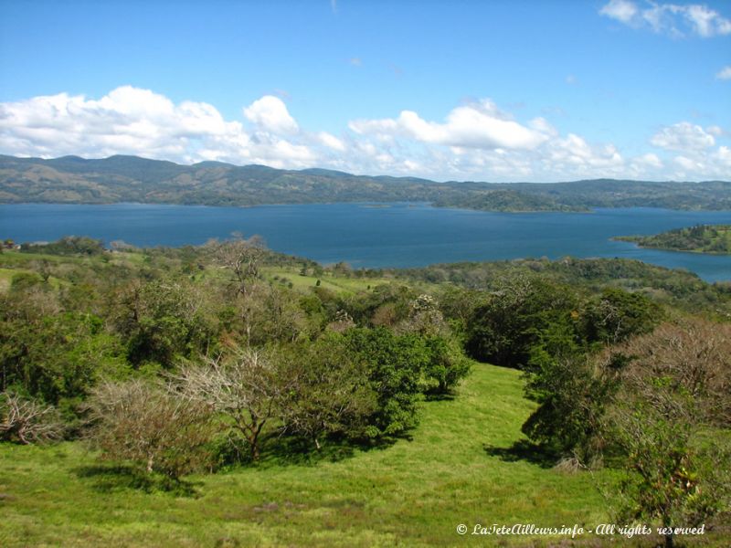 Première vue sur la lagune d'Arenal