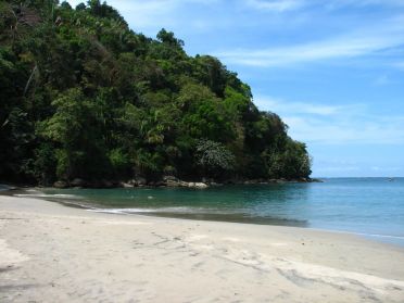 Sauvagement belles, les trois plages du parc national invitent &agrave; la baignade
