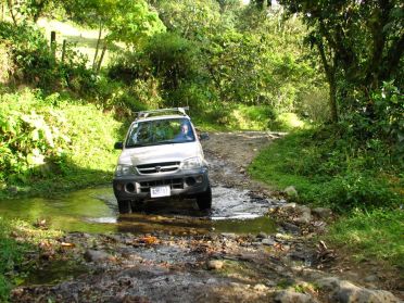 Ici, c'est passage de rivi&egrave;re oblig&eacute; !