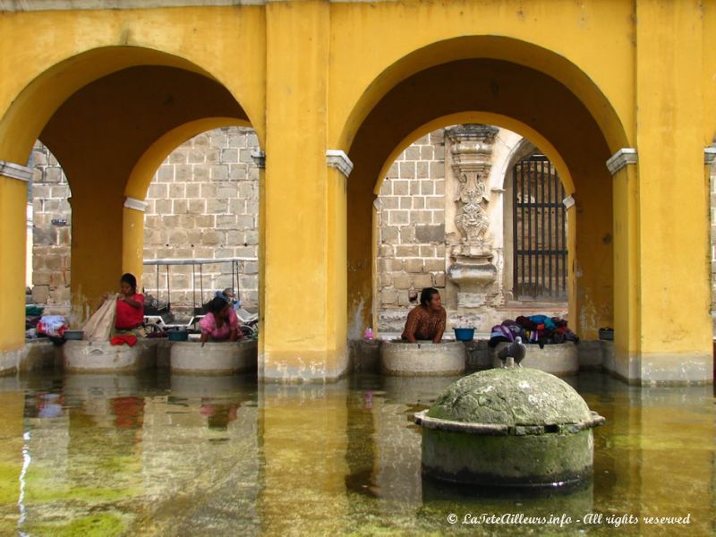 Un lavoir du dix-huitième siècle...