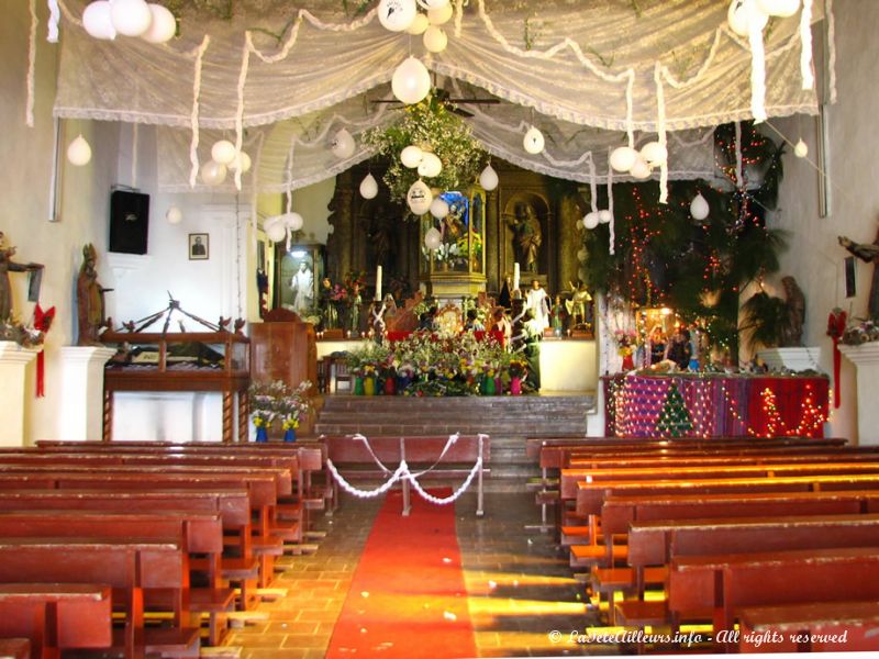 L'intérieur de l'église de San Antonio Palopó