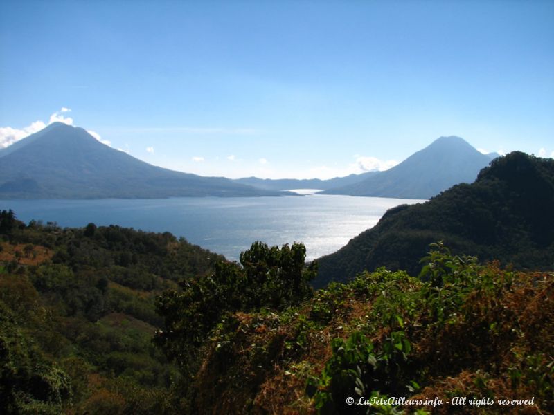 Sololá domine le lac Atitlán