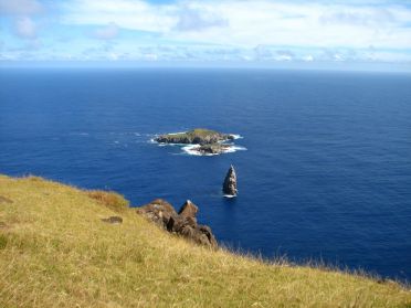 Le premier homme qui ramenait &agrave; la nage un oeuf de l'&icirc;le de Motu Nui &eacute;tait c&eacute;l&eacute;br&eacute; homme-oiseau