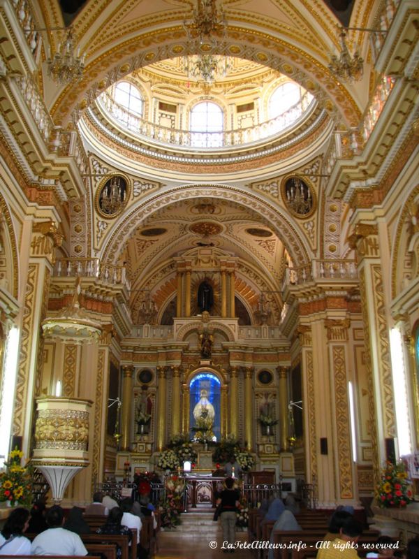 L'interieur de l'eglise