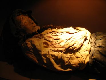 Sans famille, les cadavres se sont momifi&eacute;s dans des catacombes toutes proches