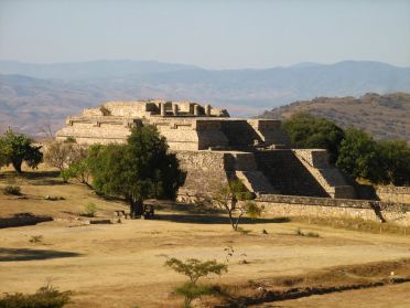 La structure IV et son sanctuaire