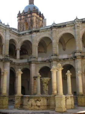 L'interieur de ce couvent est superbe