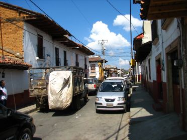 La ville indienne de P&aacute;tzcuaro, perch&eacute;e &agrave; plus de 2100m d'altitude