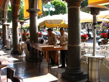 Des joueurs de xylophole