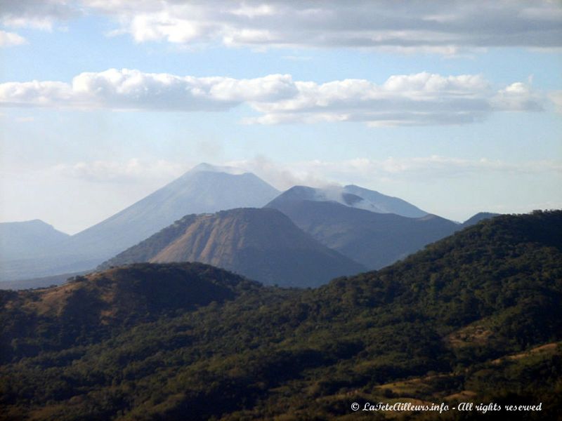 Superbe vue sur trois volcans !