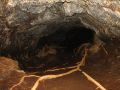 La lave en fusion a laissé des grottes de plusieurs kilomètres de long