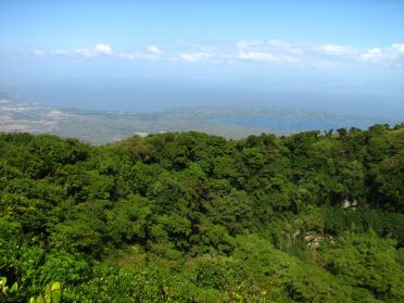 ... mais nous offre de superbes vues sur Granda, les Isletas et le lac du Nicaragua