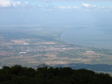 Vue sur Granada et le lac du Nicaragua depuis le volcan Mombacho