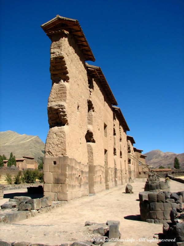 Les restes de l'un des murs du temple de Viracocha 