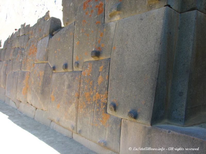 Encore un impressionnant mur inca