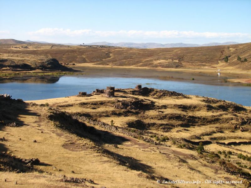 Tombes pré-incas à Sillustani