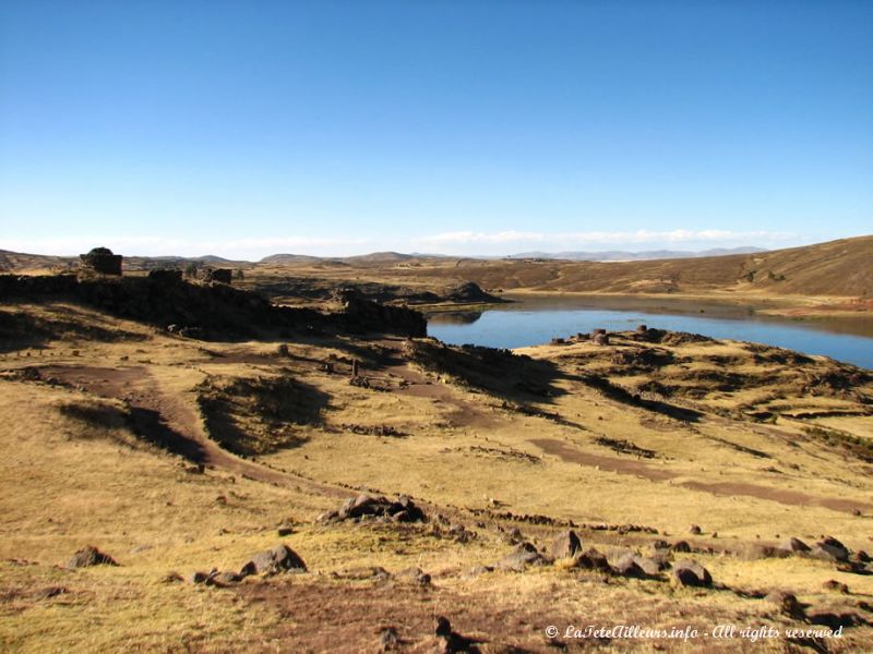 Sillustani, dernières demeures de riches personnes pré-Incas et Incas