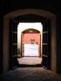 Des dizaines de portes à ouvrir au monastère Santa Catalina