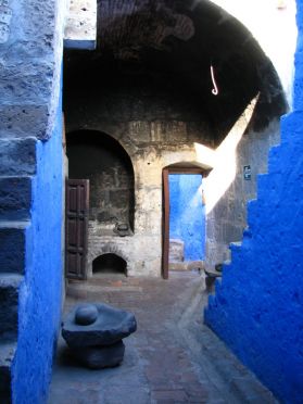 Les couleurs éclatent au monastère Santa Catalina
