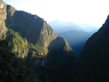 Le soleil se l&egrave;ve sur les montagnes
