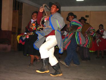 Danses p&eacute;ruviennes, &icirc;le d'Amantani