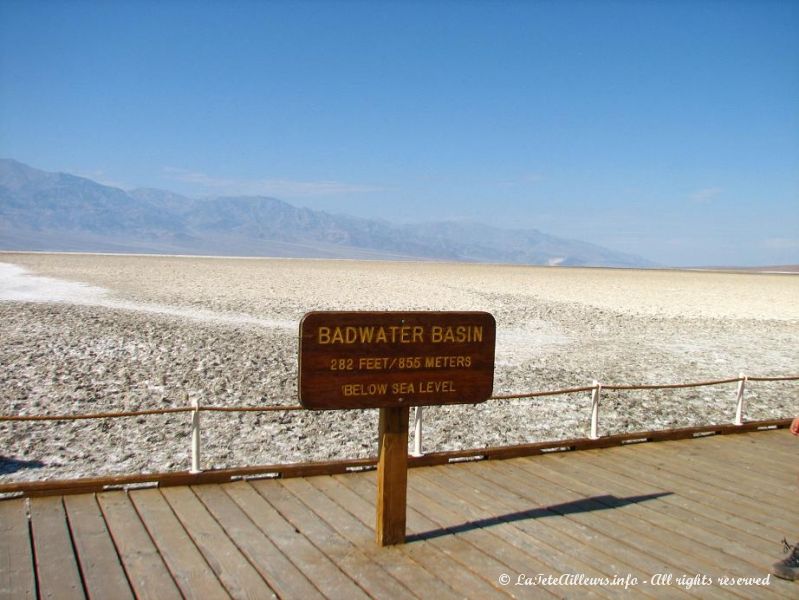 ...Badwater est le point le plus bas des Etats-Unis, a 86m au dessous du niveau de la mer !