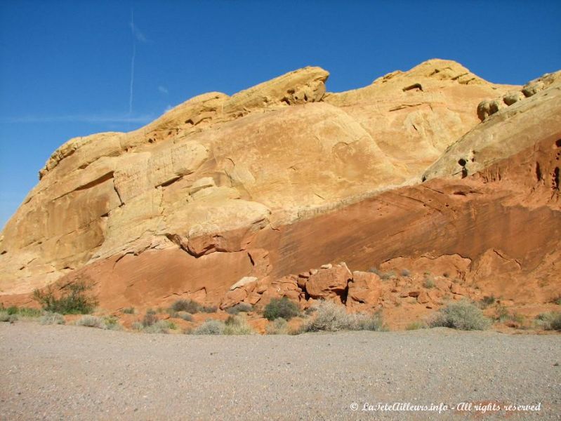 Une roche etonnante non loin du Fire Canyon