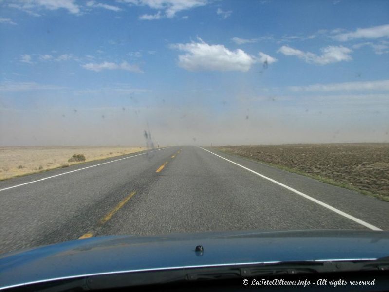 Une tempete de sable approche !