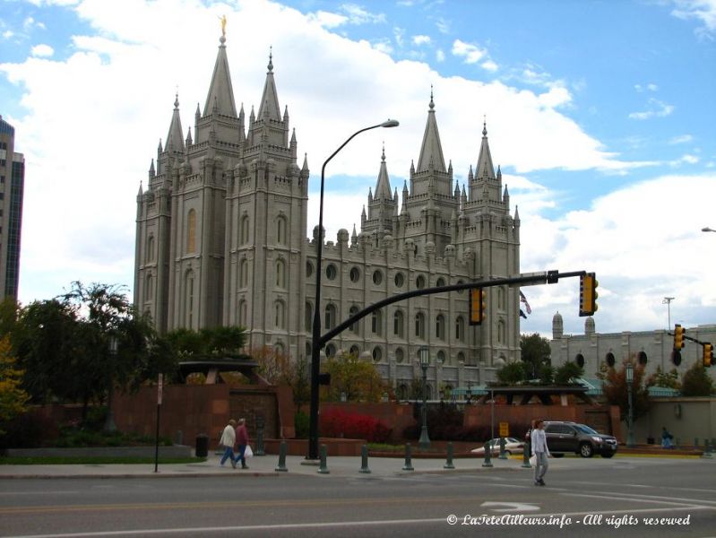 Le Salt Lake Temple, couronne d'une statue de l'ange Moroni