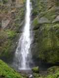 Les chutes Multnomah, vues du petit pont