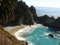 La plage paradisiaque du Julia Pfeiffer State Park