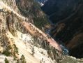 Les couleurs du canyon de Yellowstone  sont surprenantes