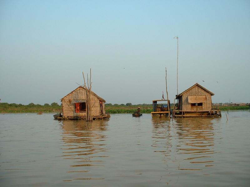 Deux jolies petites maisons jumelles