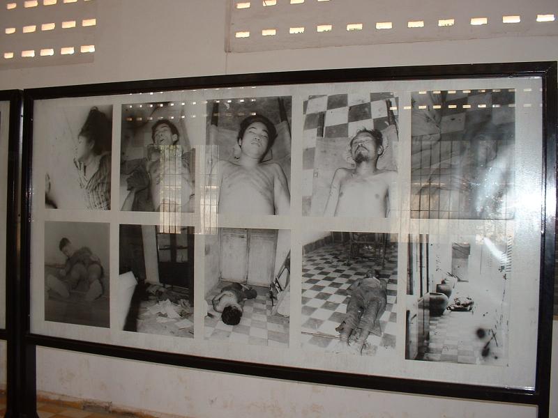 A la prison S21 transformée en musée, de nombreuses photos témoignent des horreurs qui s'y sont déroulées