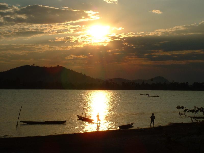 Coucher de soleil sur le Mékong