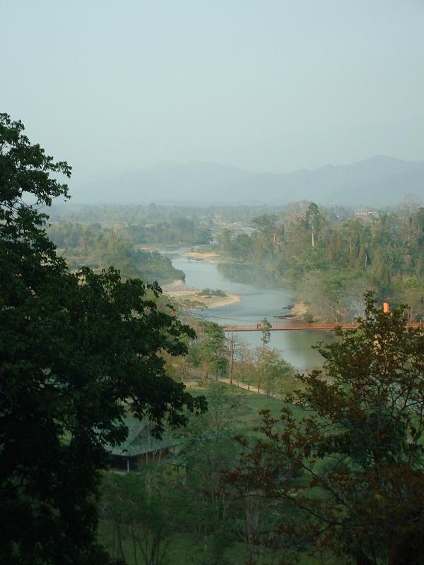 Vue depuis la grotte Tham Chang