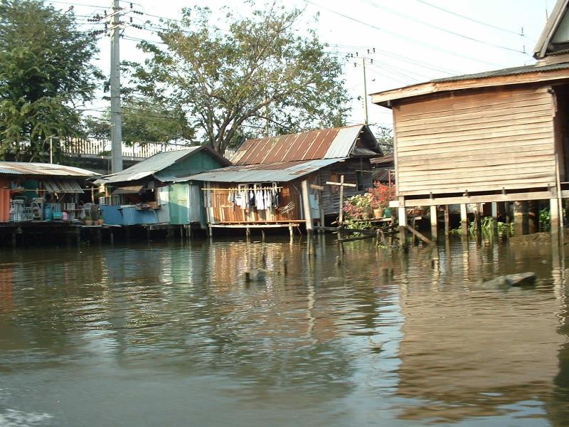 On est ici loin de la fièvre du centre de Bangkok